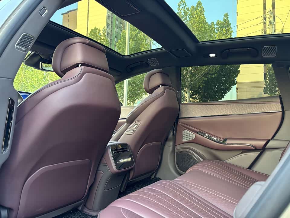 Denza Z9GT Denza Z9GT