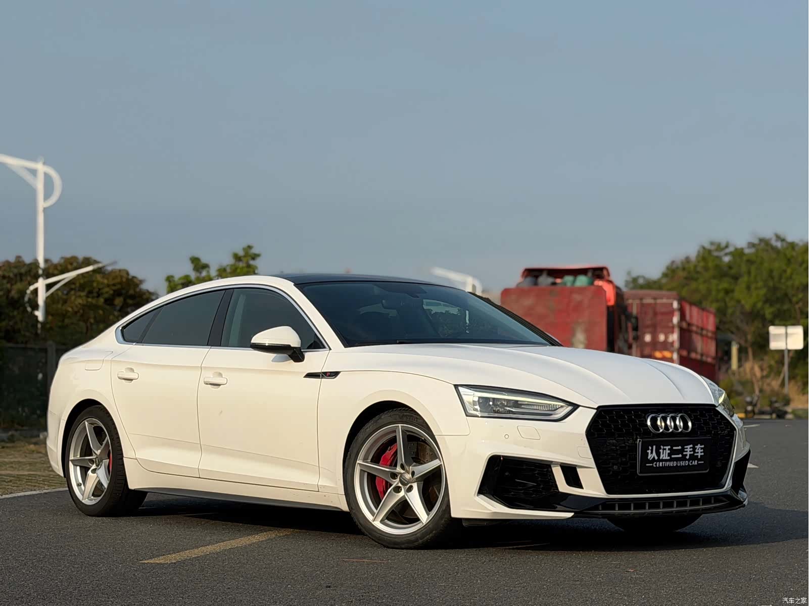 Audi A5, 2019 3