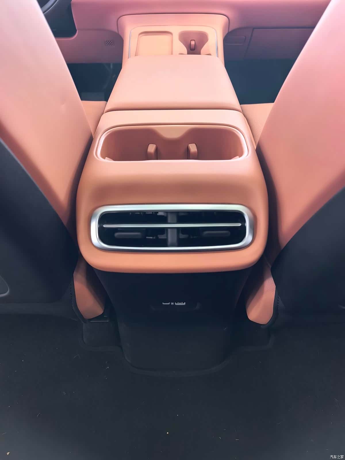 Leapmotor C10, 2026 8