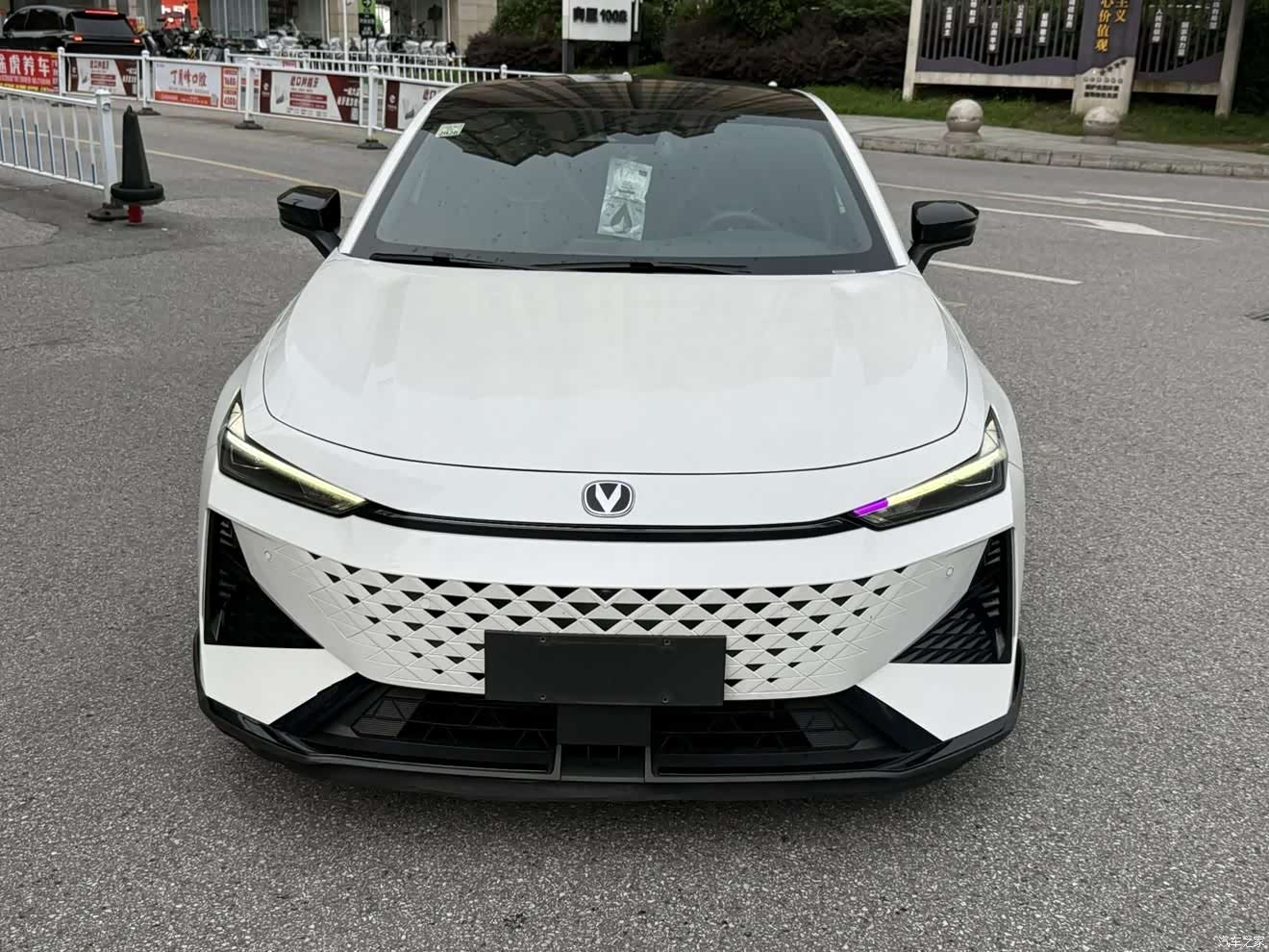 Changan UNI-V, 2024 2