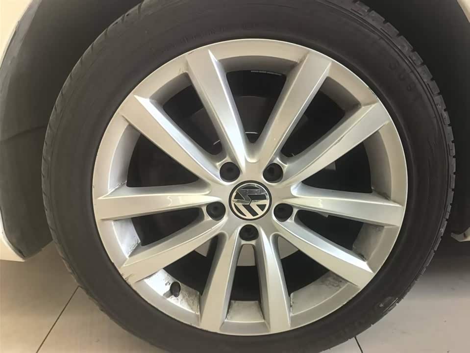 Volkswagen Magotan