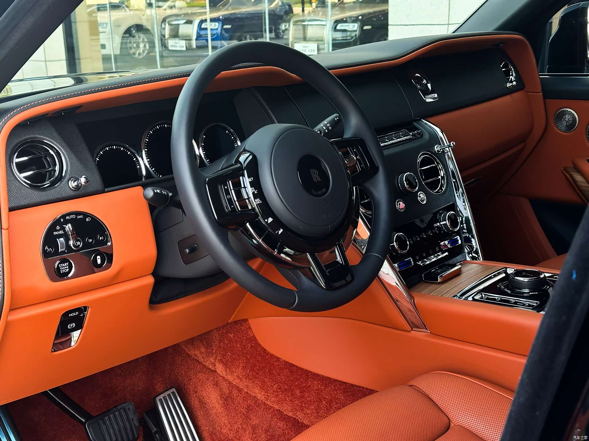 Rolls-Royce Cullinan, 2025 11