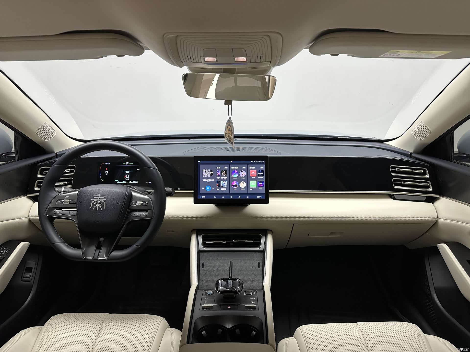 BYD Qin, 2024 14