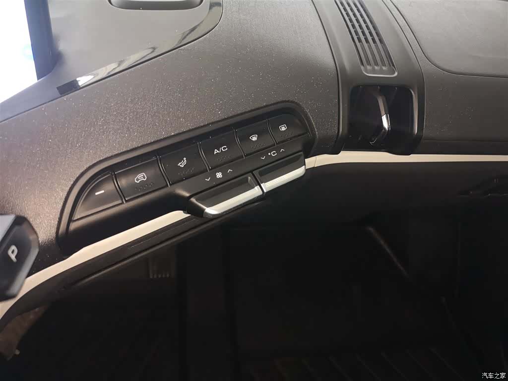 Wuling KiWi, 2021 13
