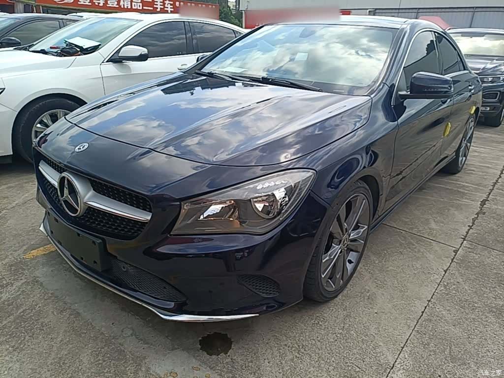 Mercedes-Benz CLA