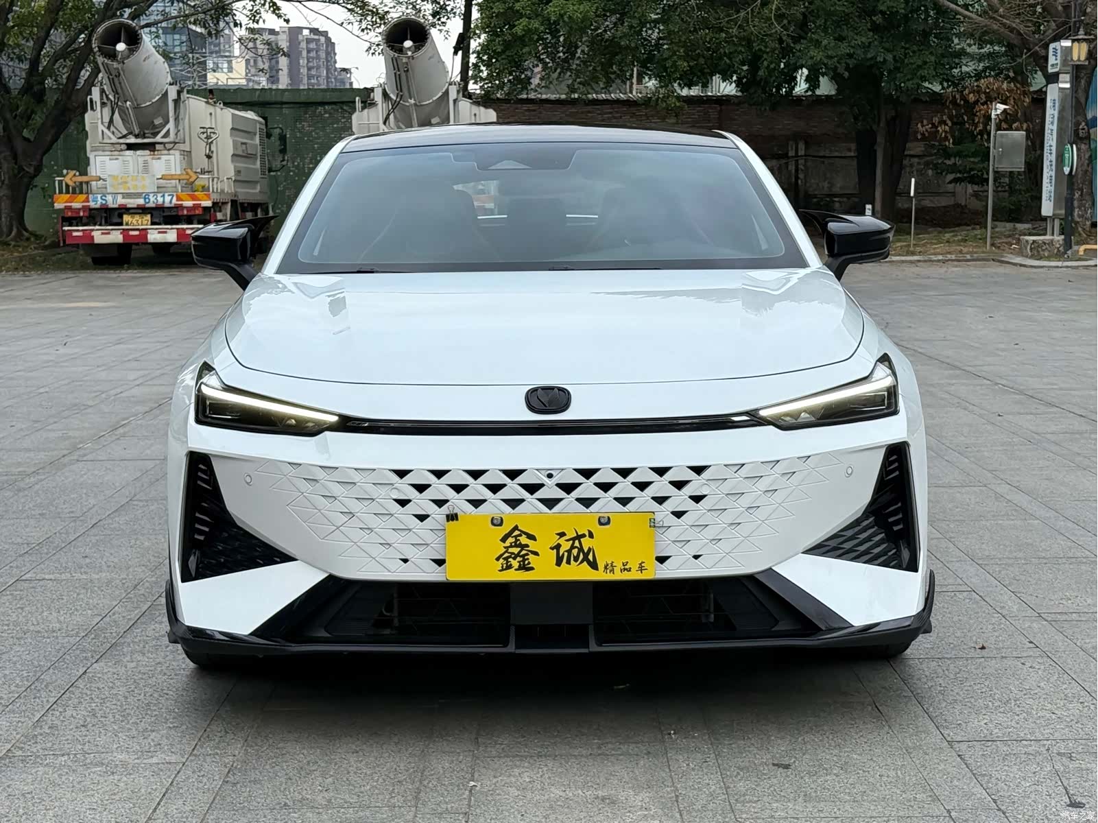 Changan UNI-V, 2024 3
