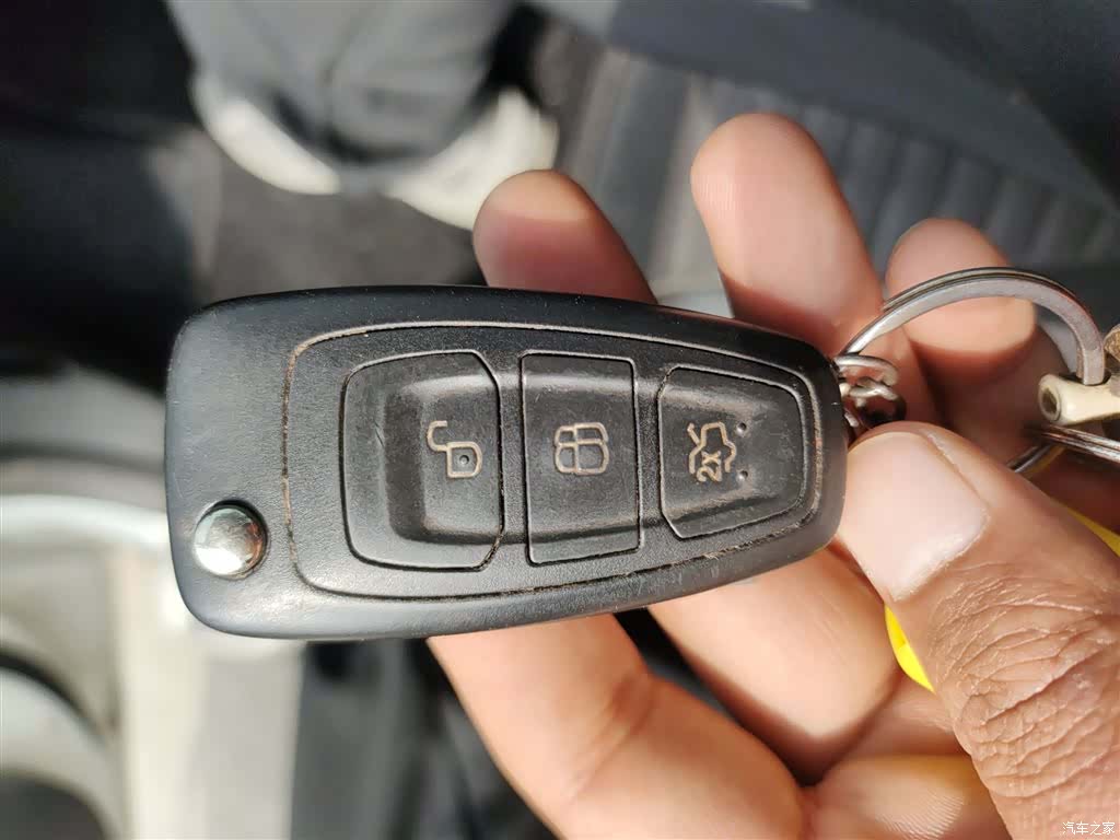 Ford Focus, 2016 9