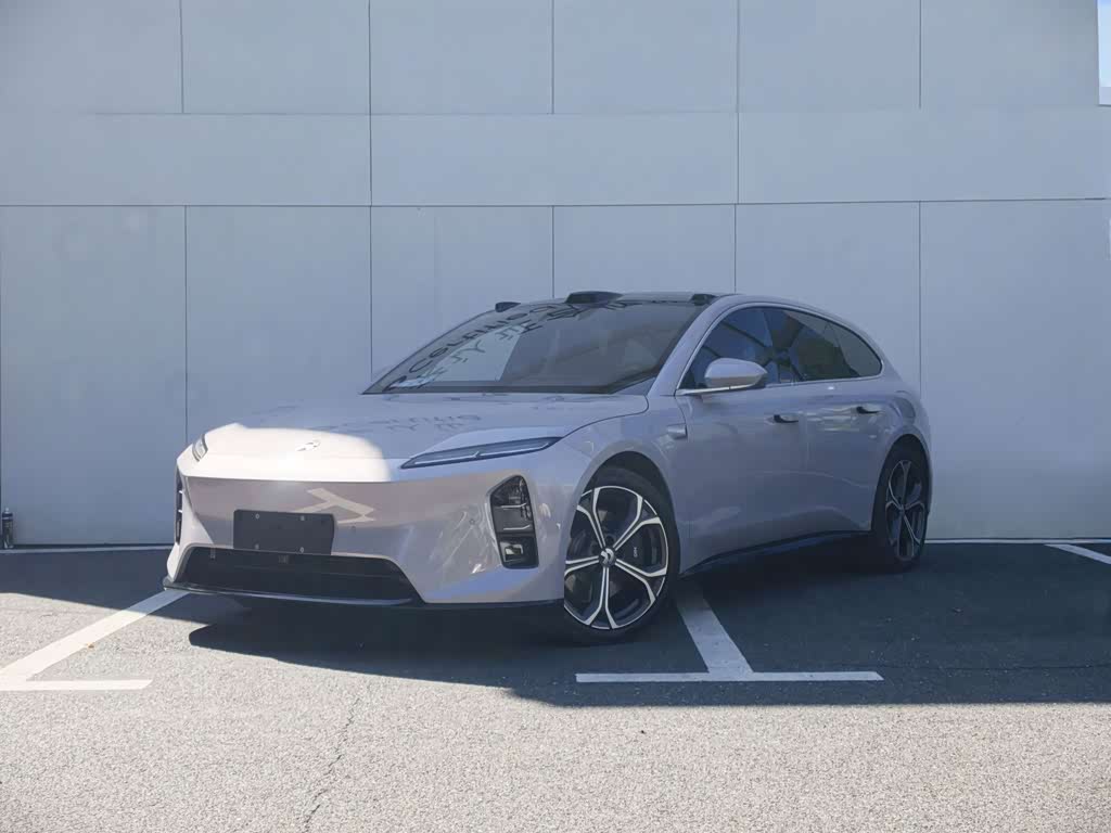 NIO ET5T