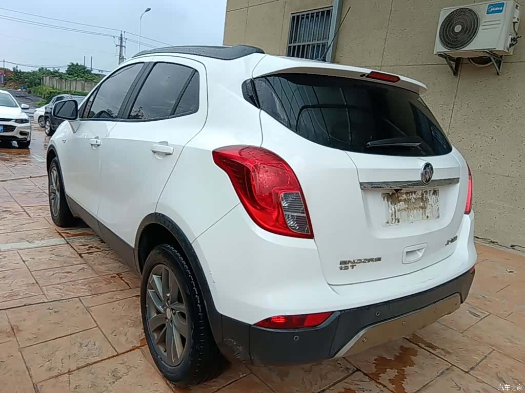 Buick Encore, 2017 все фото