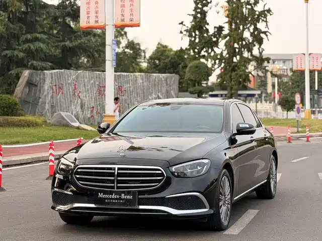 Mercedes-Benz E-Class 2021 — купить из Китая под заказ