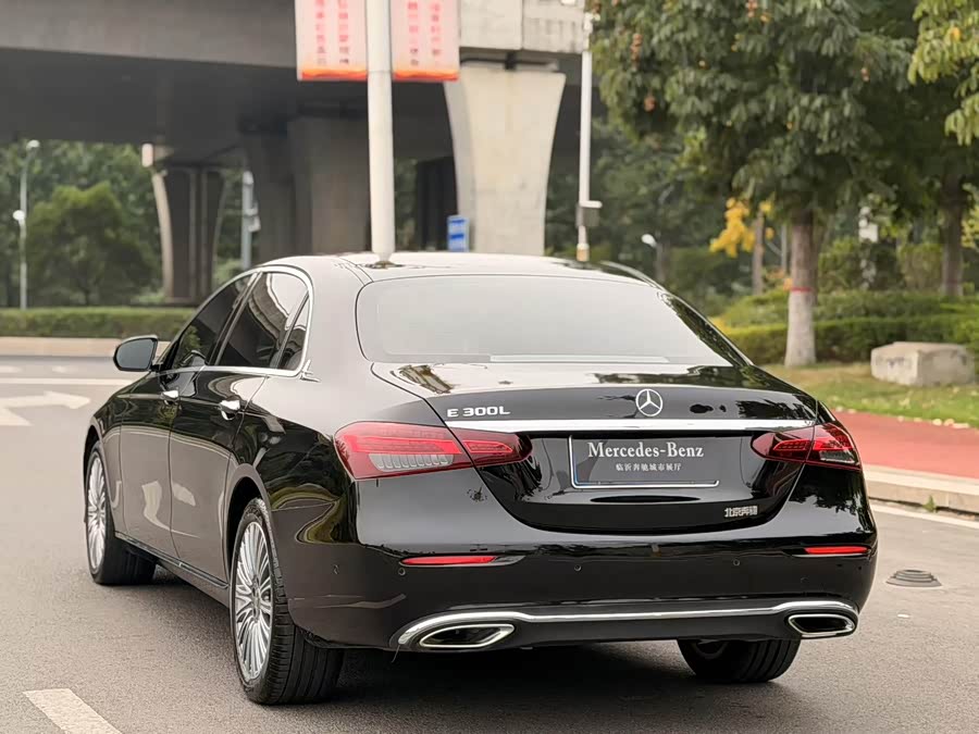 Mercedes-Benz E-Class 2021, фото 3