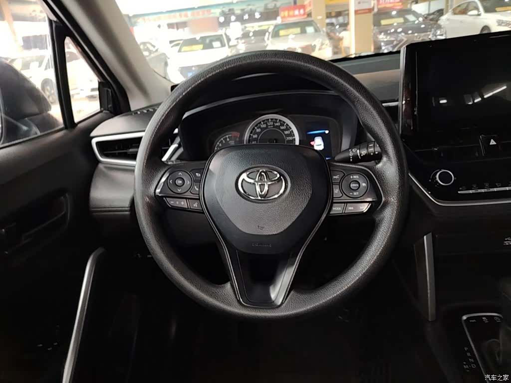 Toyota Corolla, 2023 11