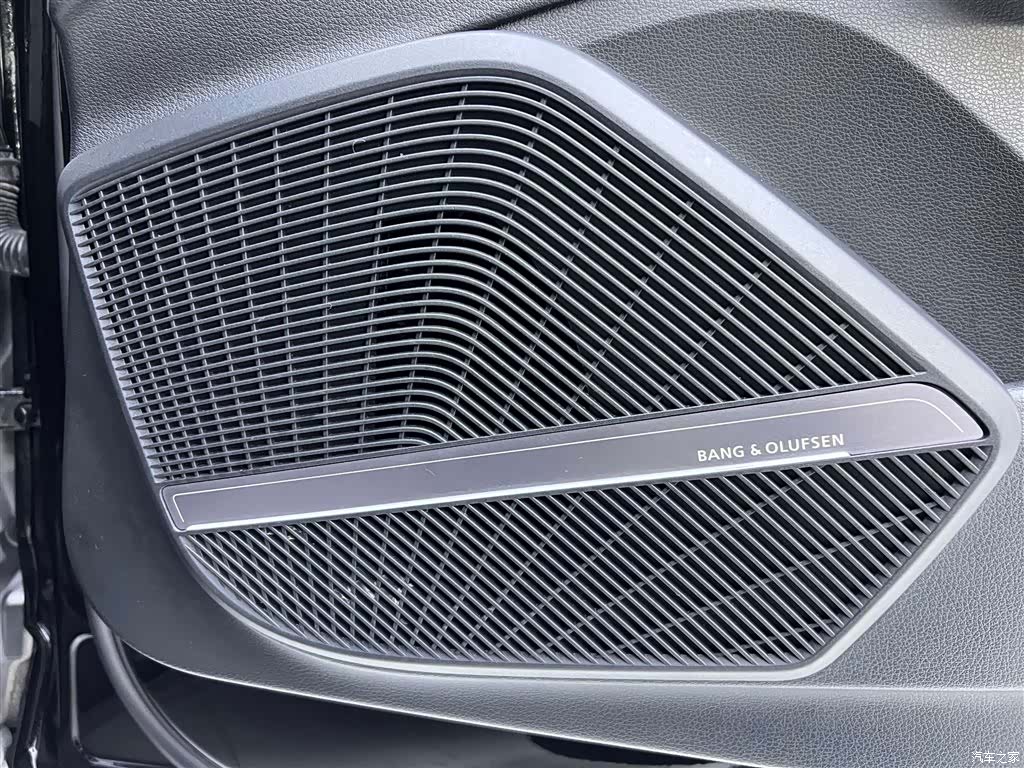 Audi Q5L, 2021 27