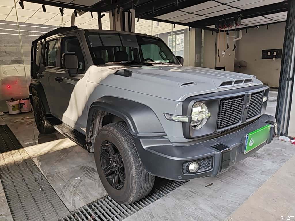Tank 300, 2022 4