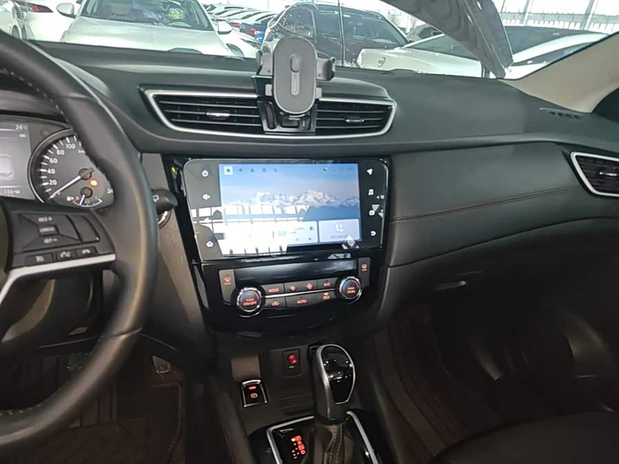 Nissan Qashqai 2023, фото 13