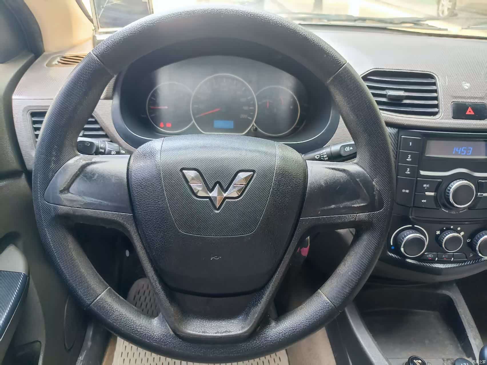 Wuling Hongguang, 2016 32