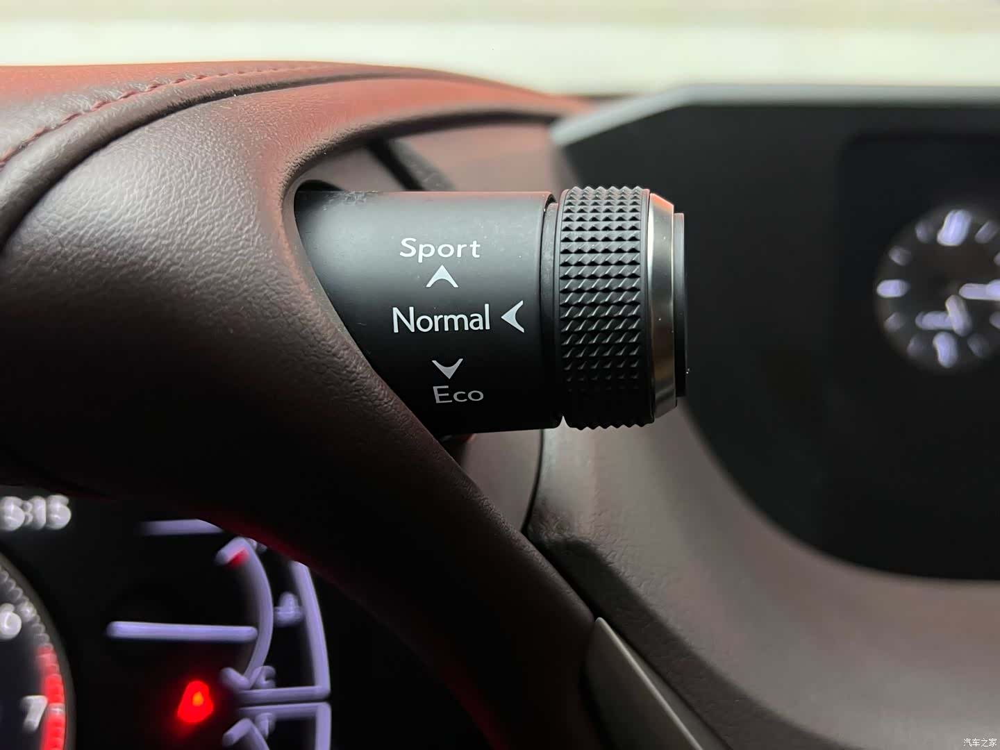 Lexus ES, 2019 23