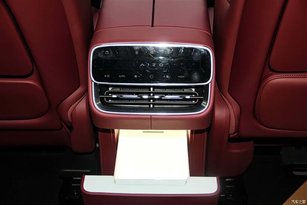 AITO M8, 2025 22