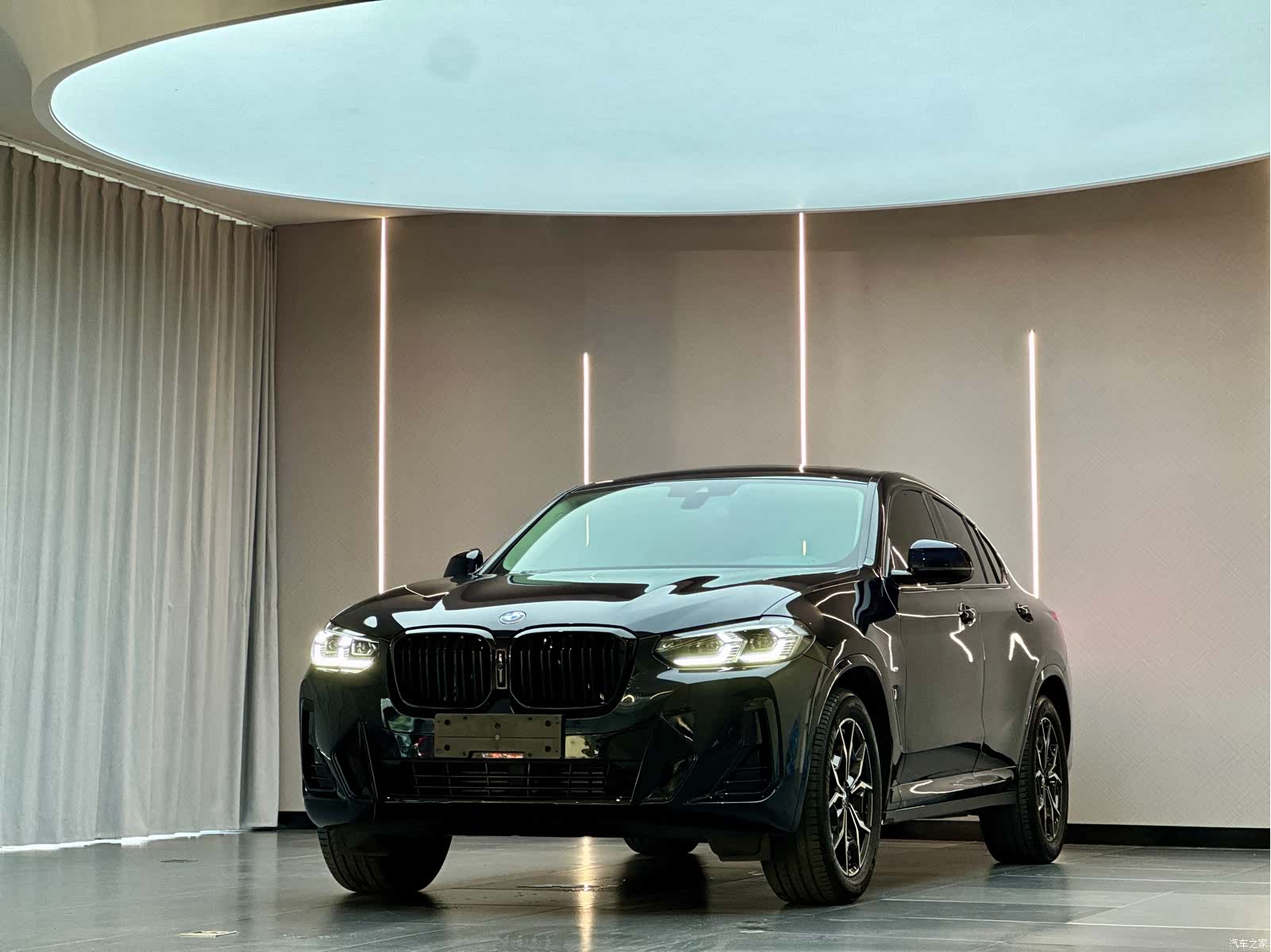 BMW X4, 2022 1