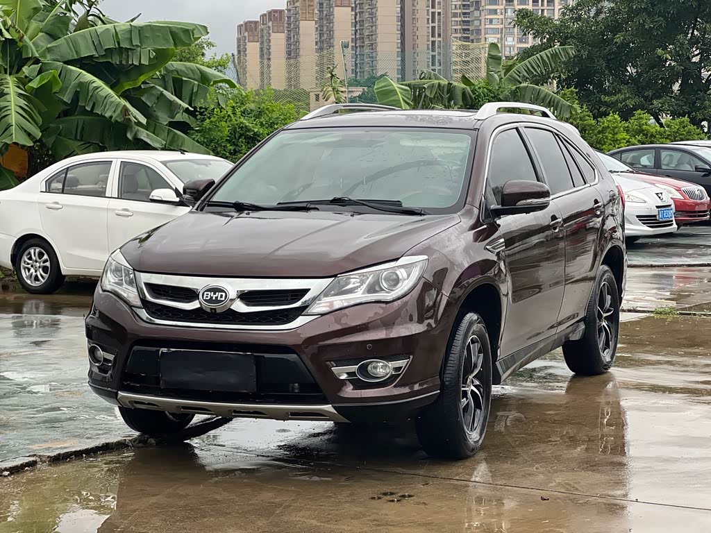 BYD S7