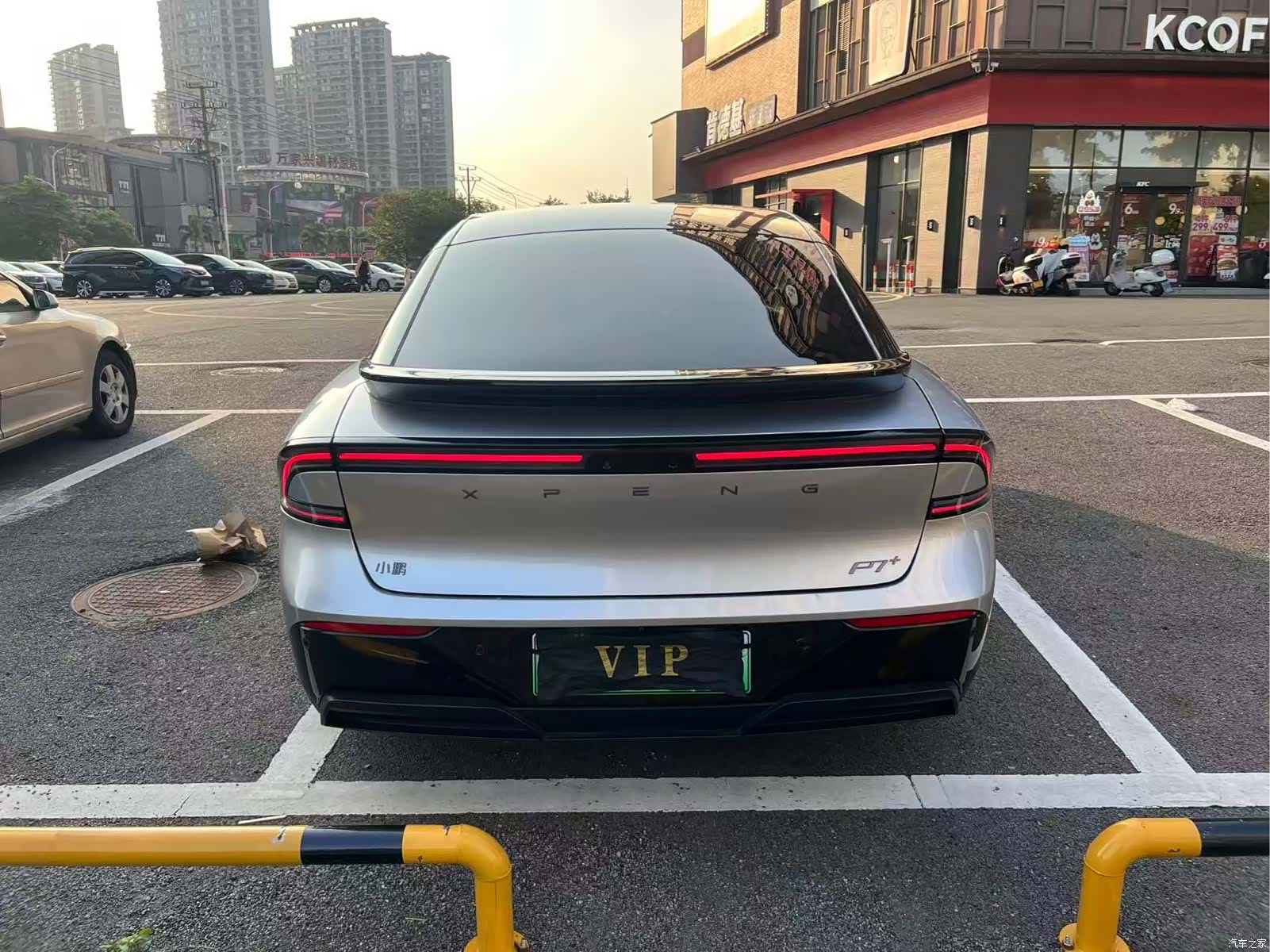 Xpeng P7, 2025 8