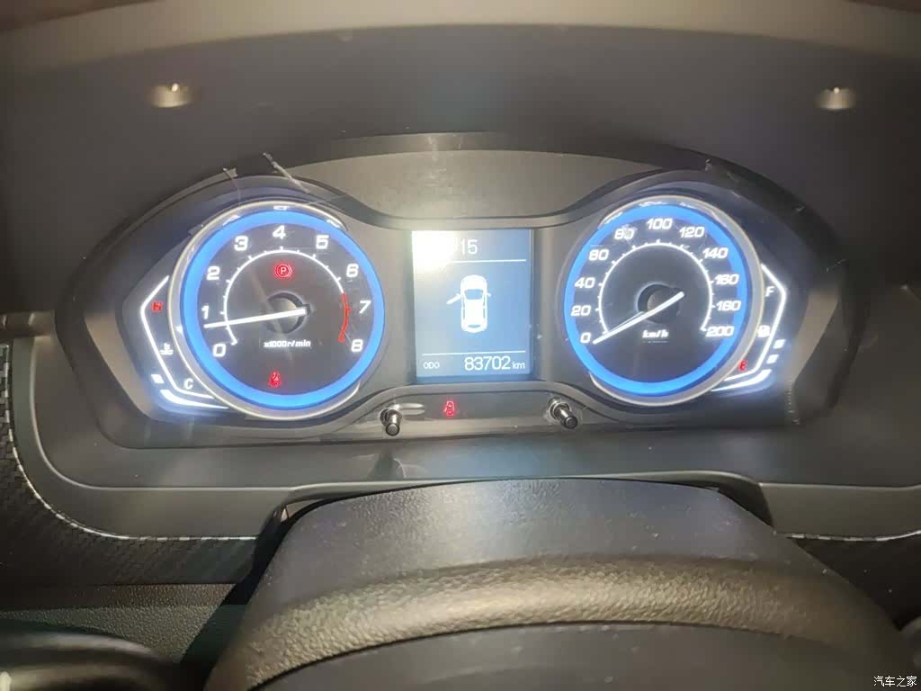 BAIC X25, 2016 8