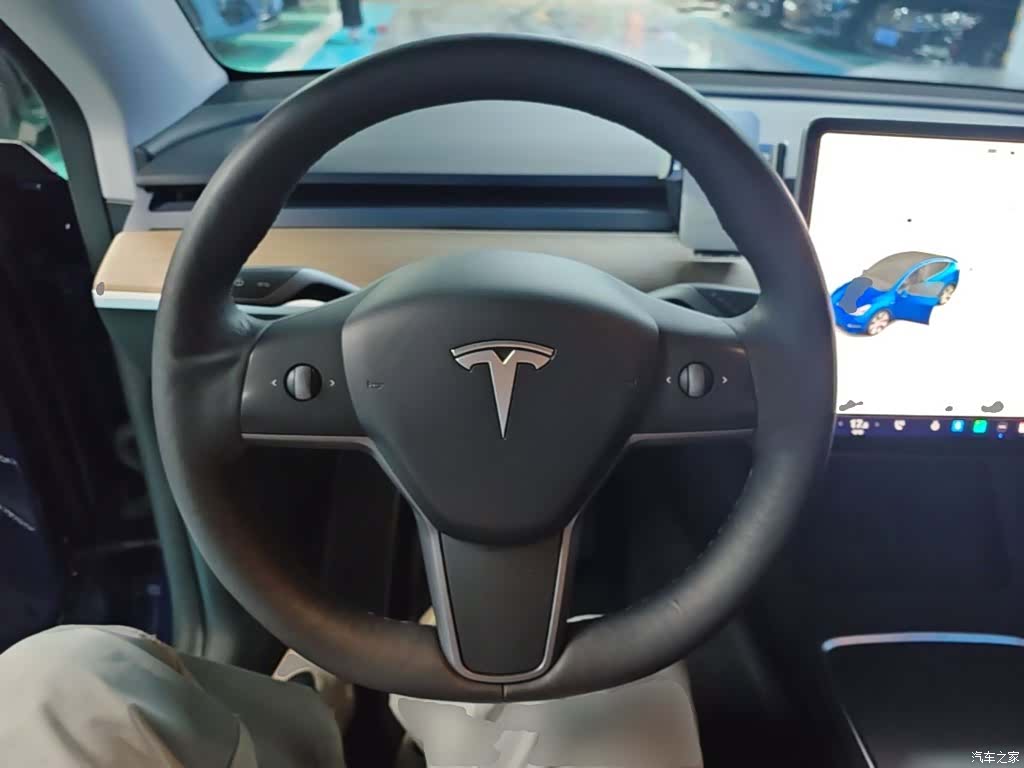 Tesla Model Y, 2021 11
