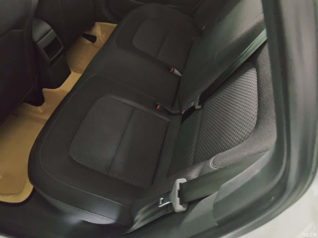 Citroen C4, 2018 17