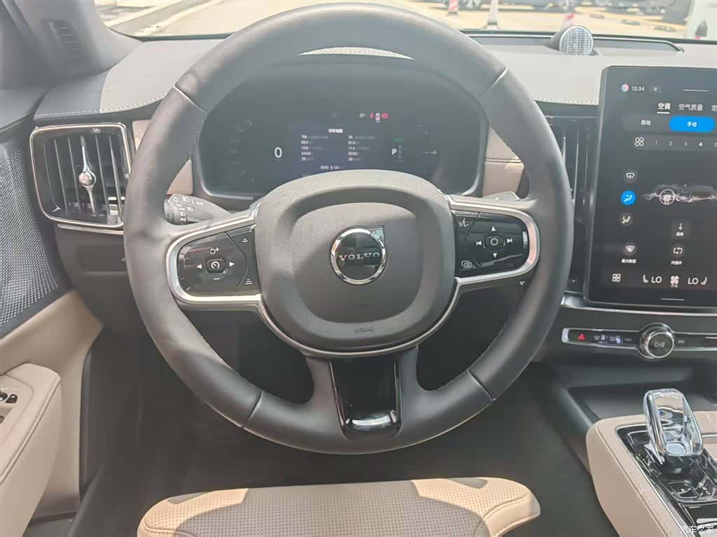 Volvo S90, 2025 24
