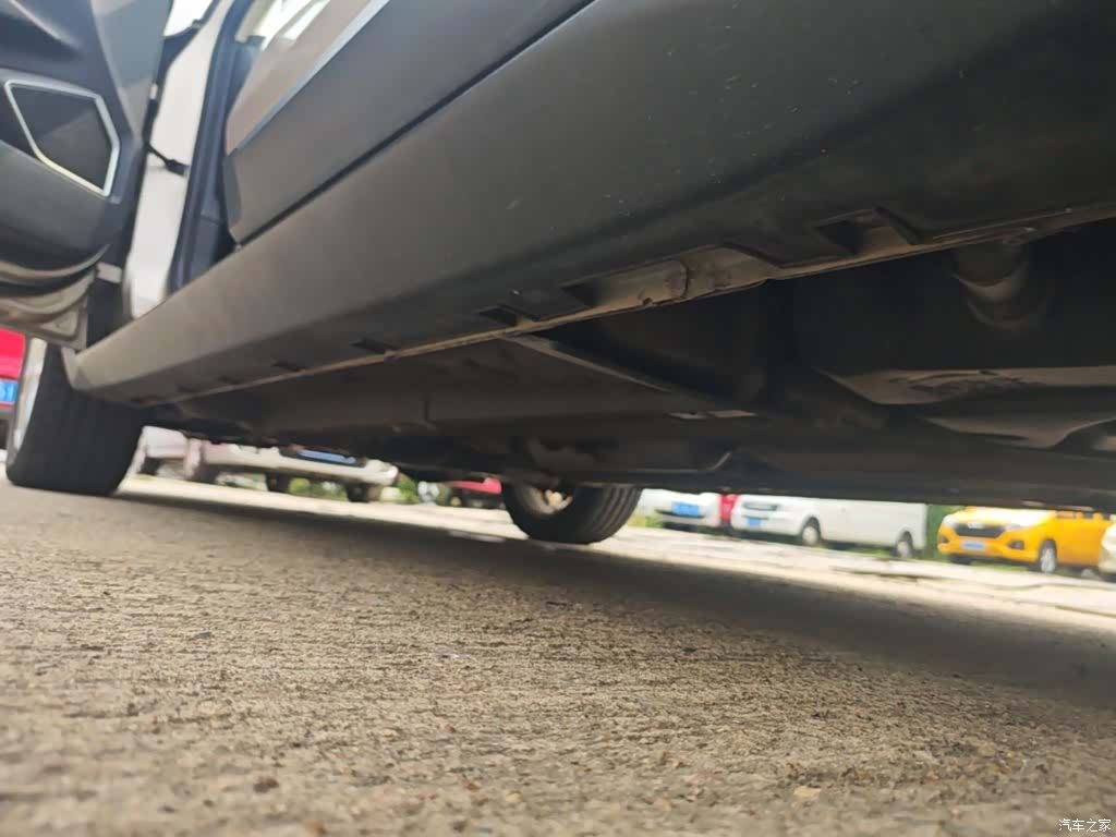 Geely Emgrand, 2018 22