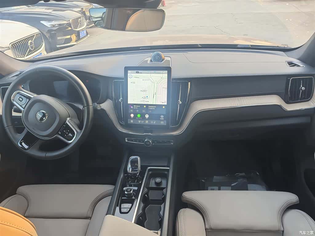 Volvo XC60, 2025 17
