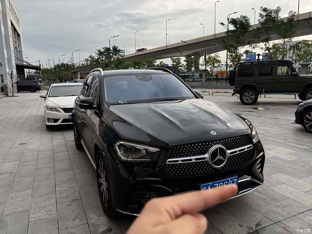 Mercedes-Benz GLE, 2024 2