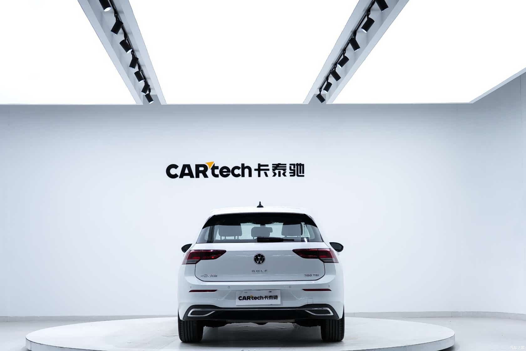 Volkswagen Golf, 2023 4