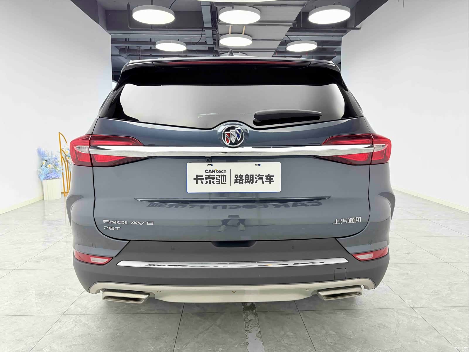 Buick Enclave, 2021 все фото