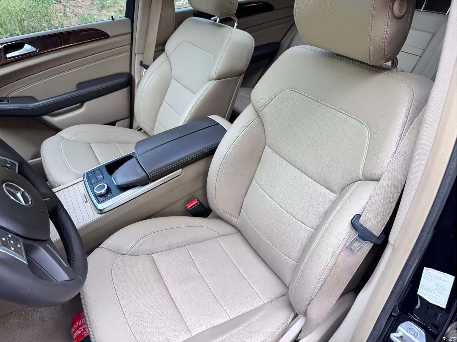 Mercedes-Benz M-Class, 2013 8
