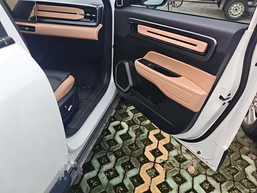 Geely Icon, 2022 20