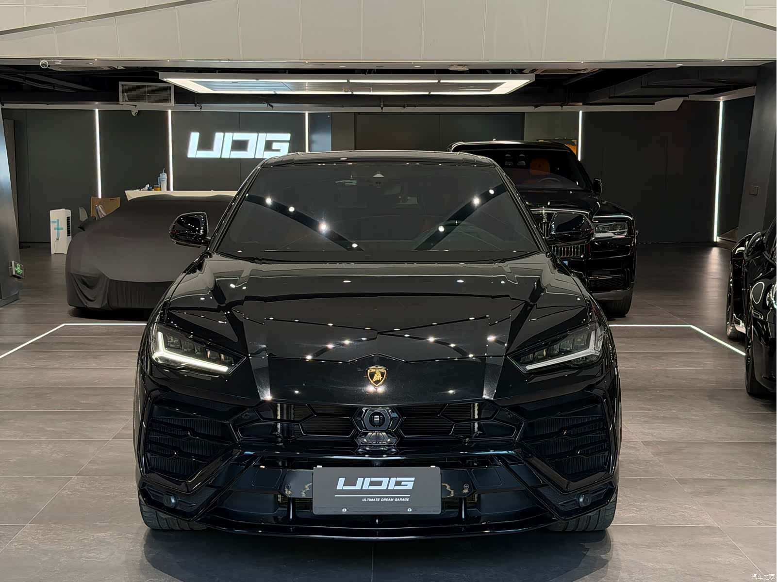 Lamborghini Urus, 2022 3