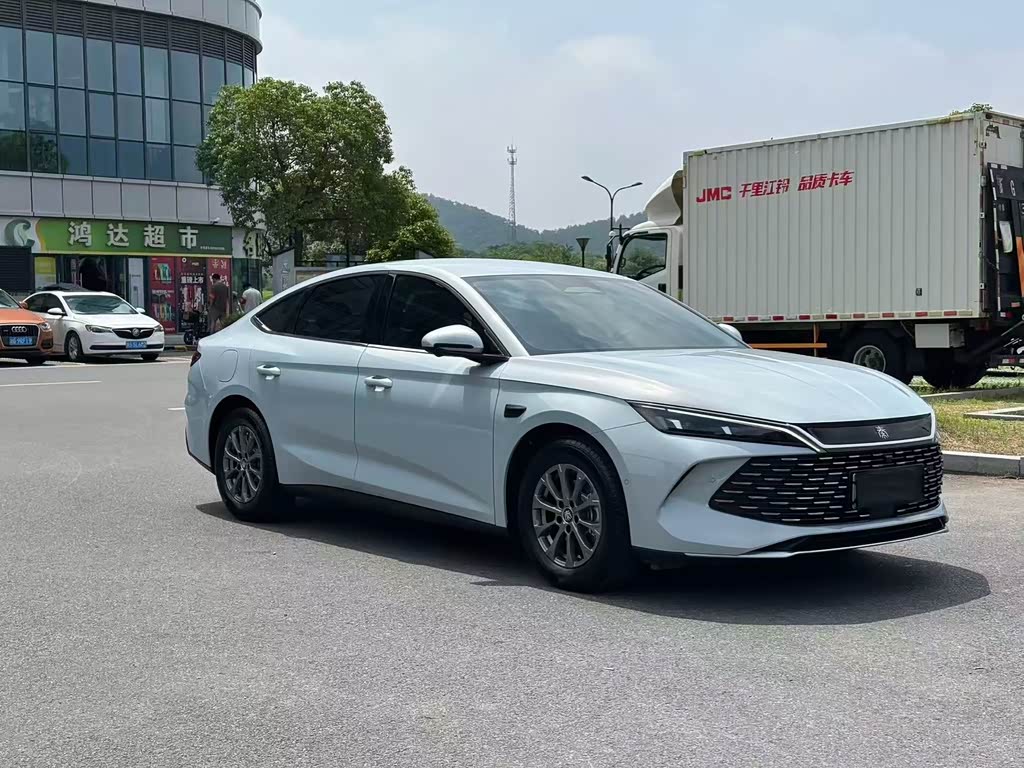 BYD Qin L