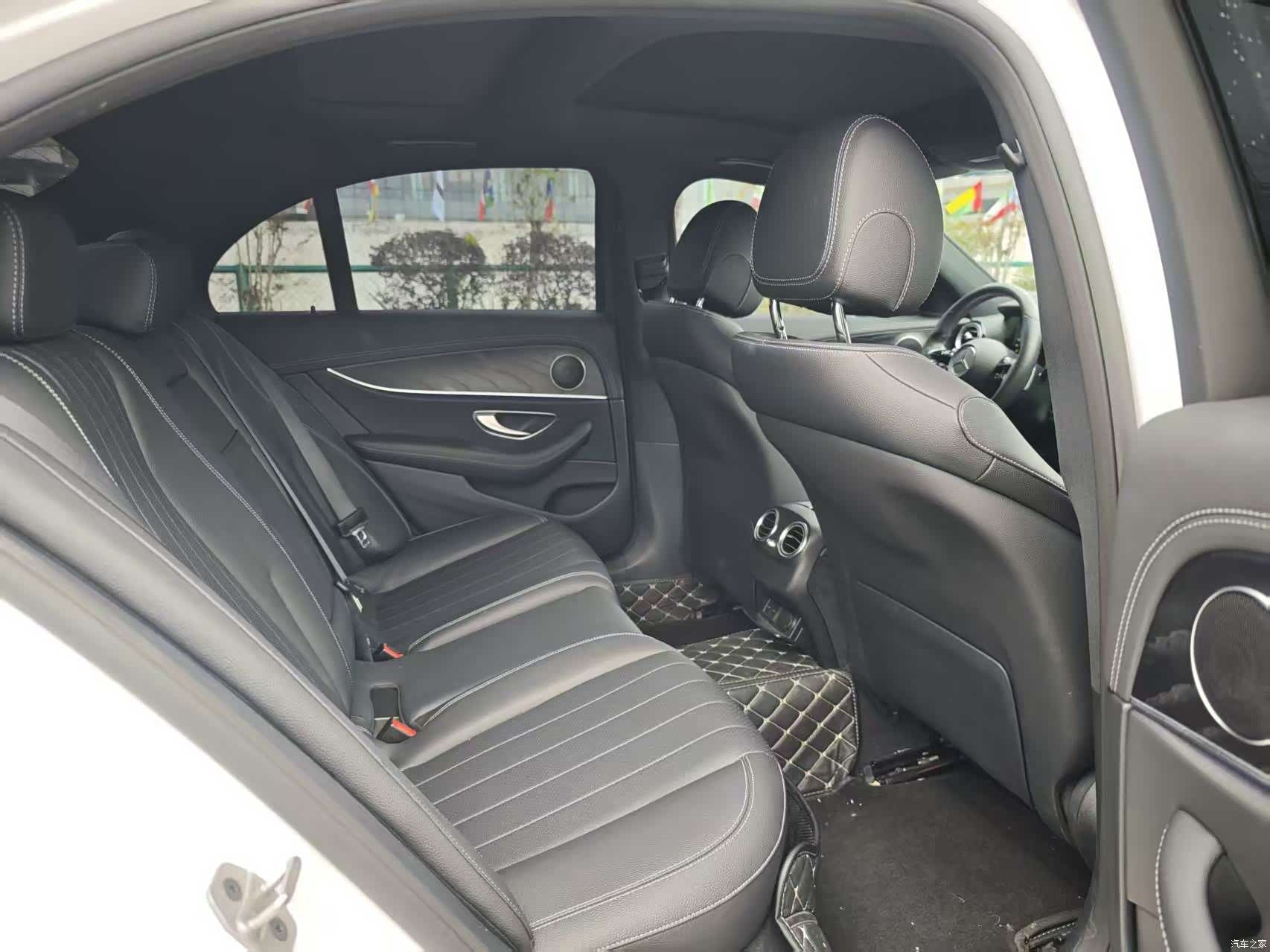 Mercedes-Benz E-Class, 2021 9