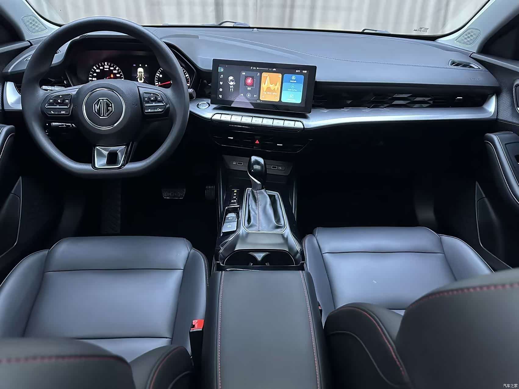 MG MG5, 2023 18
