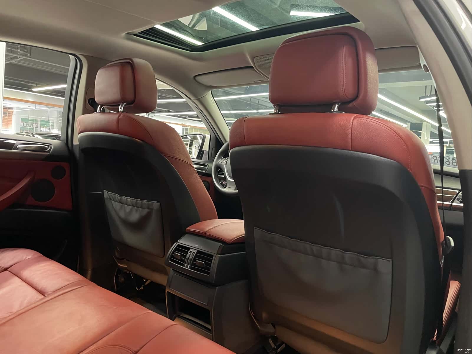 BMW X6, 2013 10
