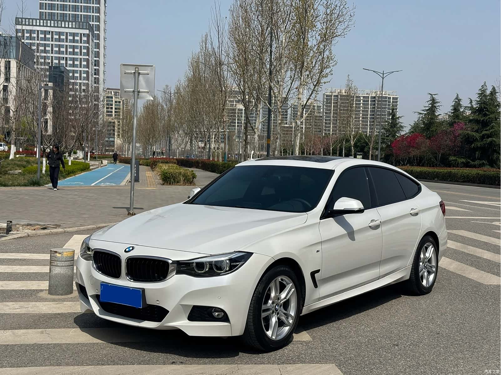 BMW 3 Series, 2021 1