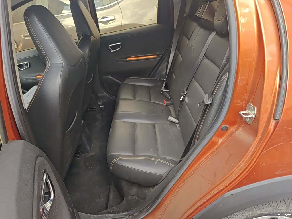 Geely X1, 2019 14