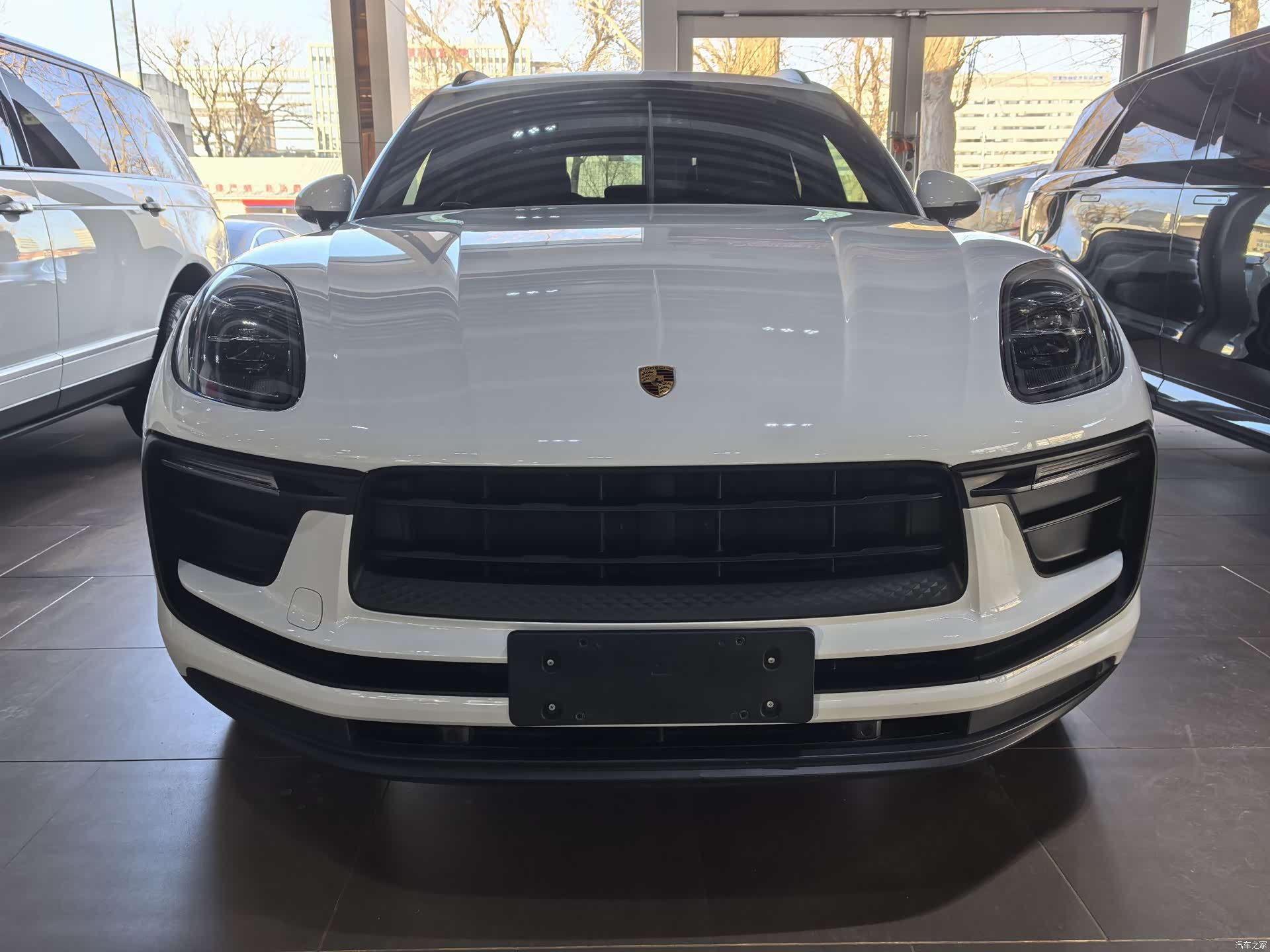 Porsche Macan, 2024 11