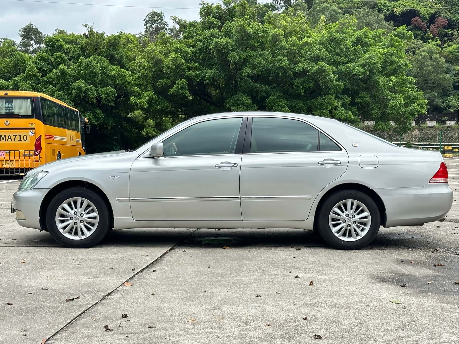 Toyota Crown, 2005 4