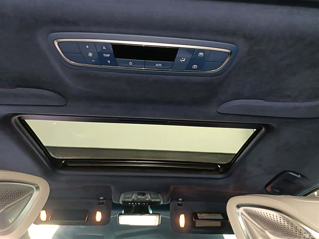 Buick GL8, 2022 18