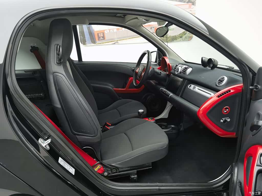 Smart Fortwo, 2014 23