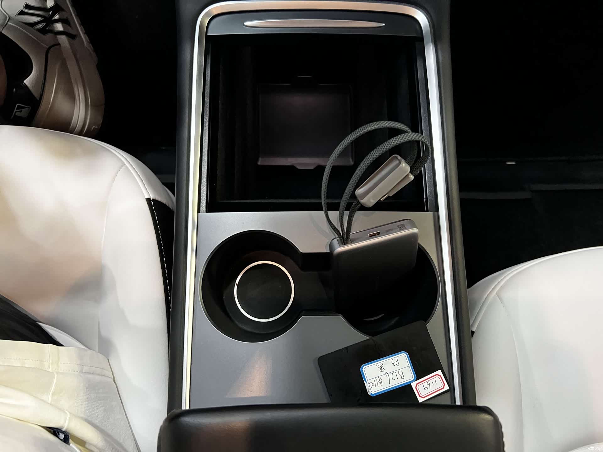 Tesla Model 3, 2022 все фото