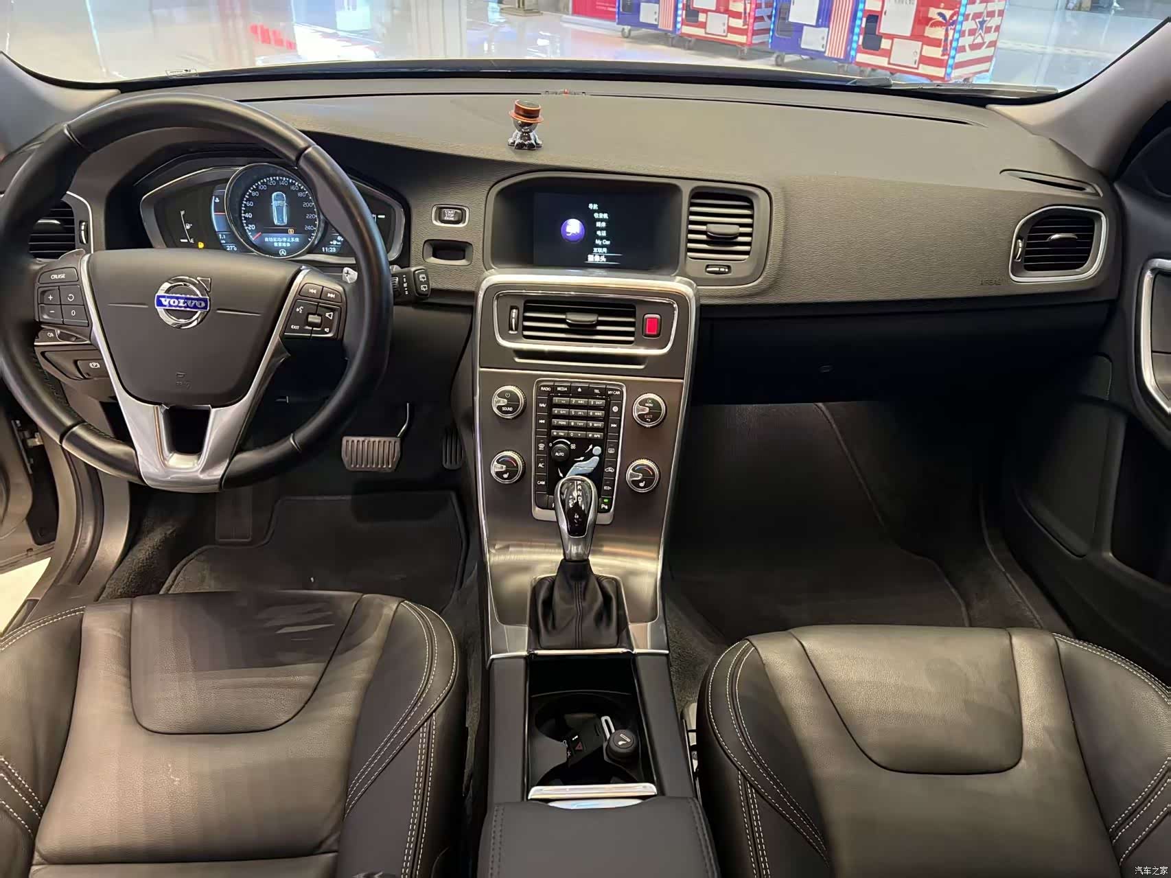 Volvo V60, 2016 8