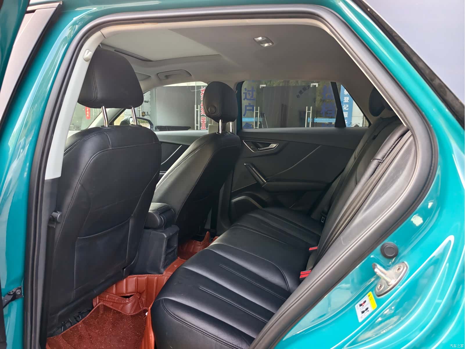 Audi Q2L, 2019 6